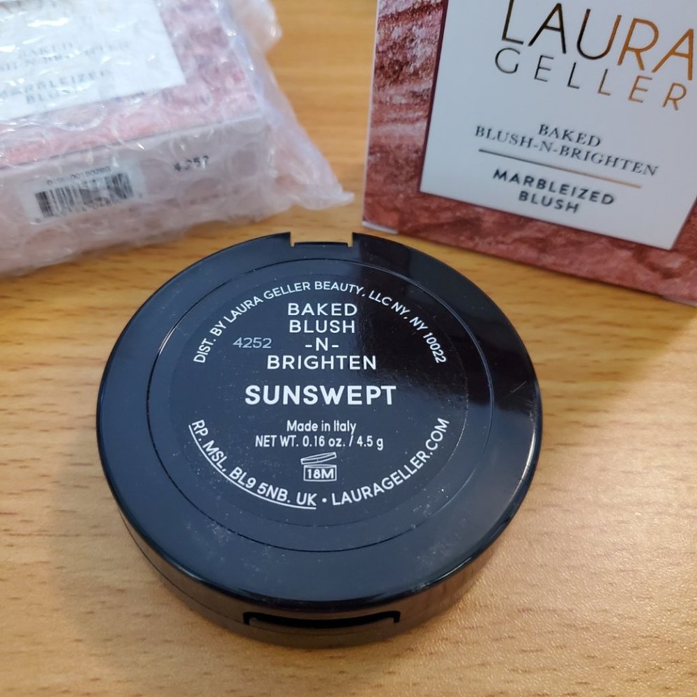 Laura Geller Marbleized Blush